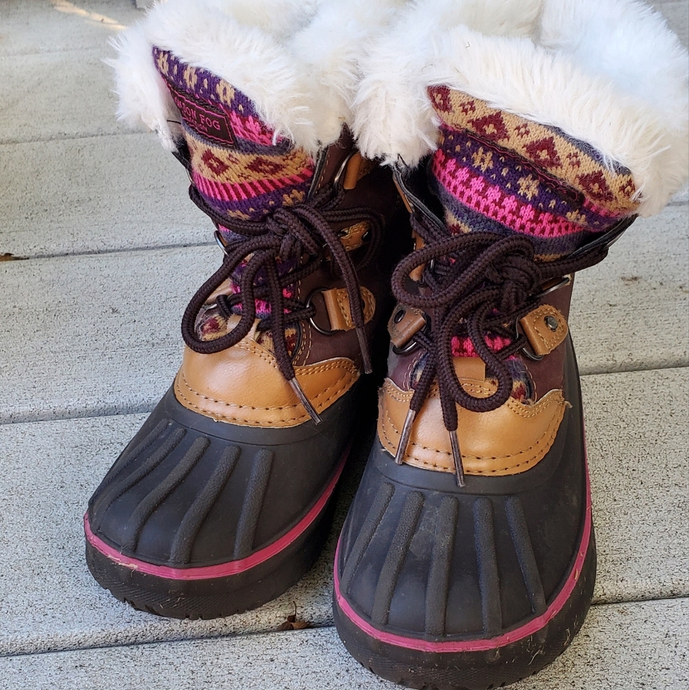 London Fog girl's boots